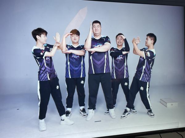 【资讯】新征程，新面貌！揭秘CFPL S23定妆照幕后花絮游戏攻略_手游下载  第7张