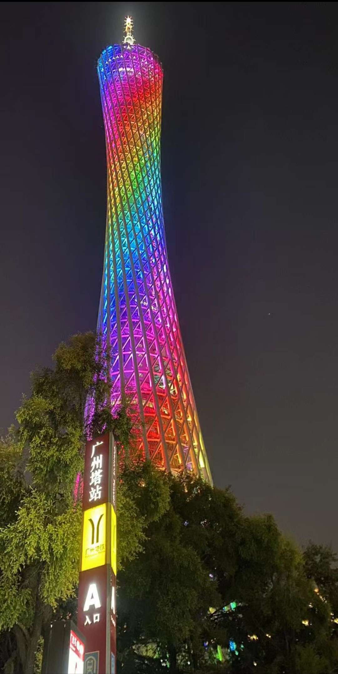 【交流】:别浪费我这帅脸,姐妹集美们喜欢的加我好友一起玩?游戏攻略_手游下载 第2张 【交流】:别浪费我这帅脸,姐妹集美们喜欢的加我好友一起玩?游戏攻略_手游下载 第2张