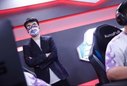 【搬砖资讯】从XROCK爆冷淘汰eStar分析教练的重要性！游戏攻略_手游下载