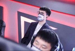 【资讯】从XROCK爆冷淘汰eStar分析教练的重要性！游戏攻略_手游下载