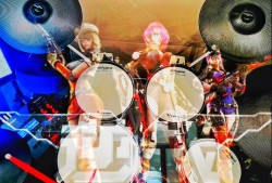 逆战歌曲和stronger(逆战的歌曲视频)